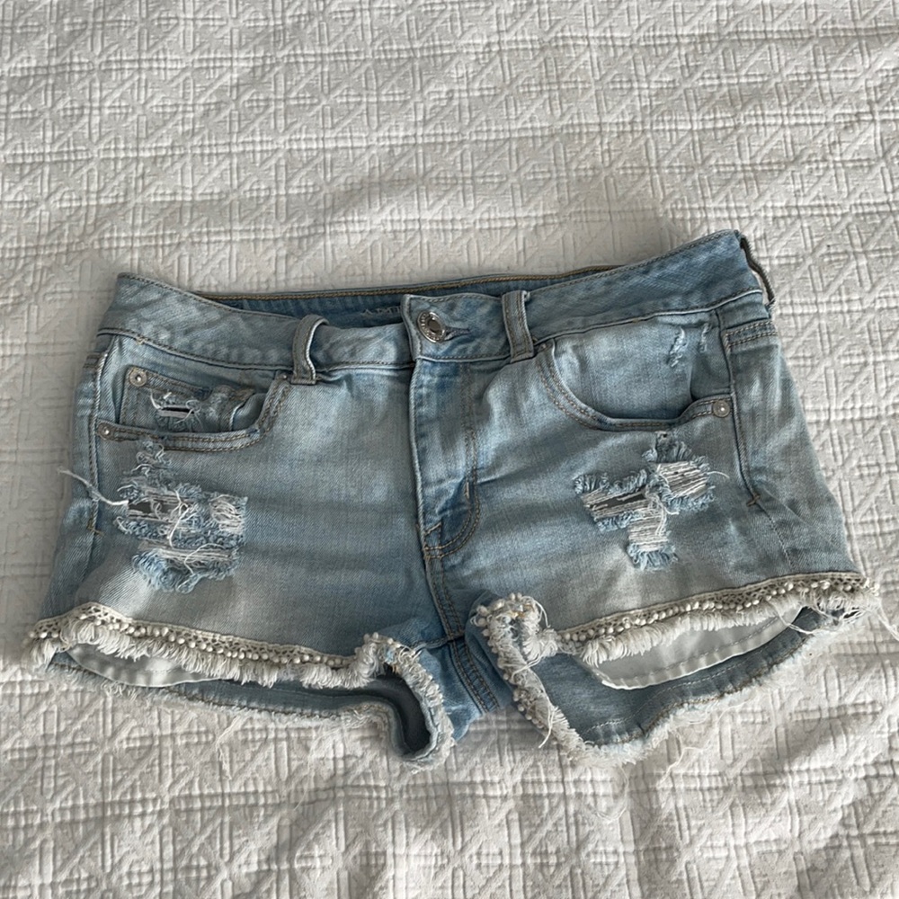 Pair of shorts AEO Size 6